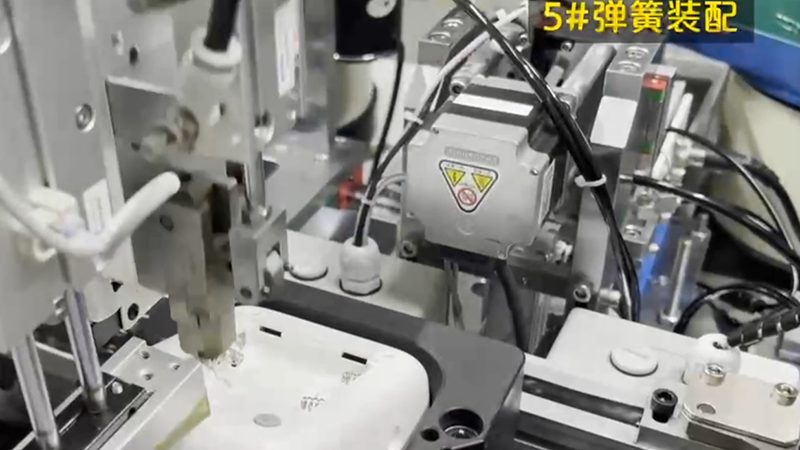 揭秘上下料机器人：代理加盟背后的技术培训真相